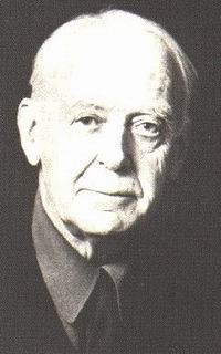 John Richard Hicks (8/4/1904-20/5/1989)